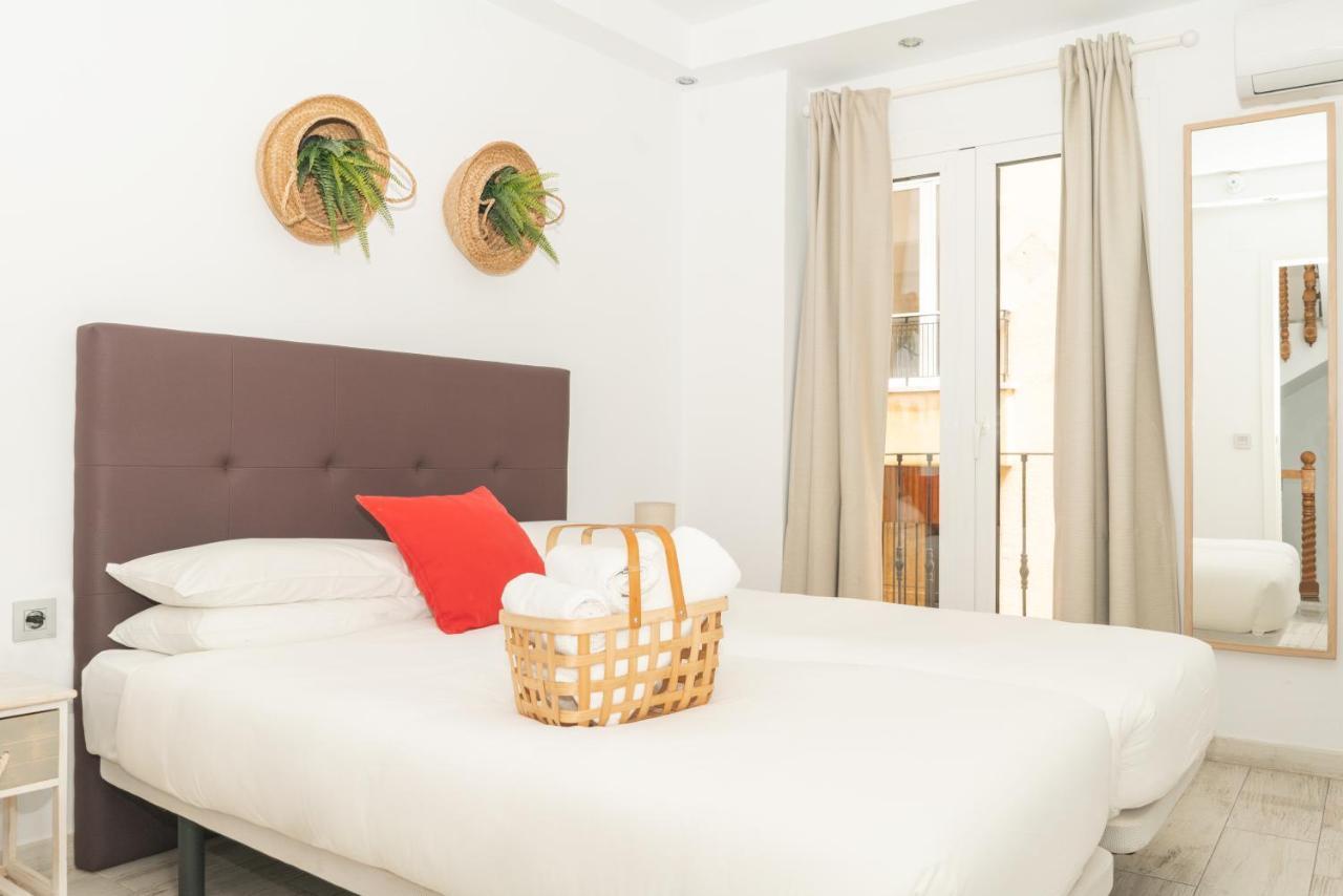 Picnic Dreams Boutique Hostel Малага Екстериор снимка